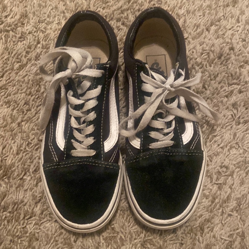 Vans Old Skool Classic Low Top Black Women’s Size 6